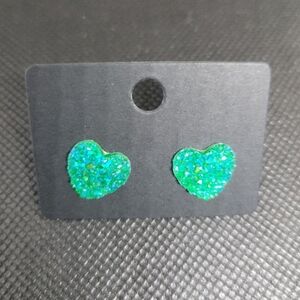 Heart sparkle  earrings green